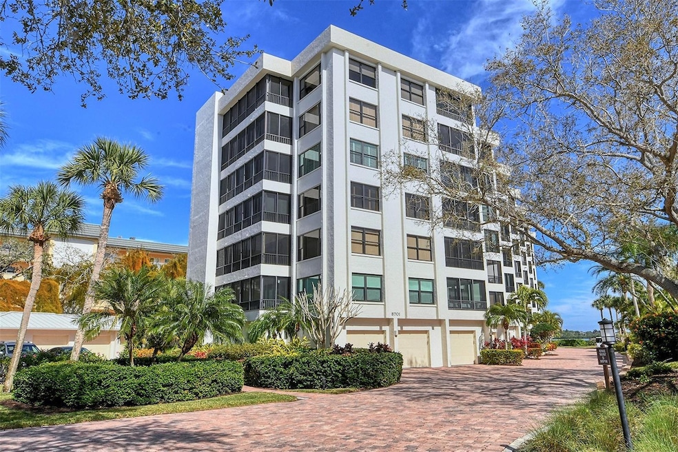 Sold $815,000 • Co-Listing Agent