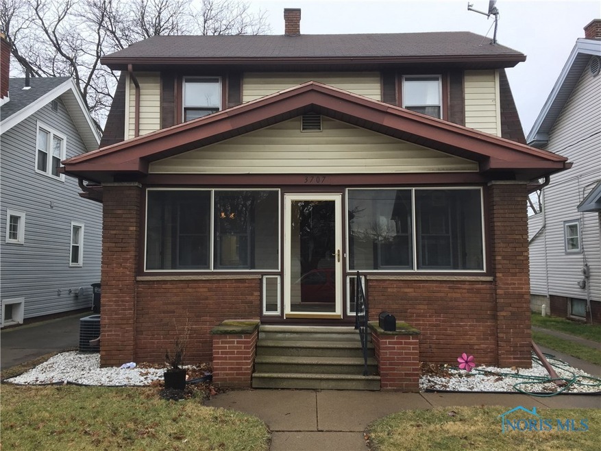3707 Berkeley Dr, Toledo, OH 43612 - photo 1