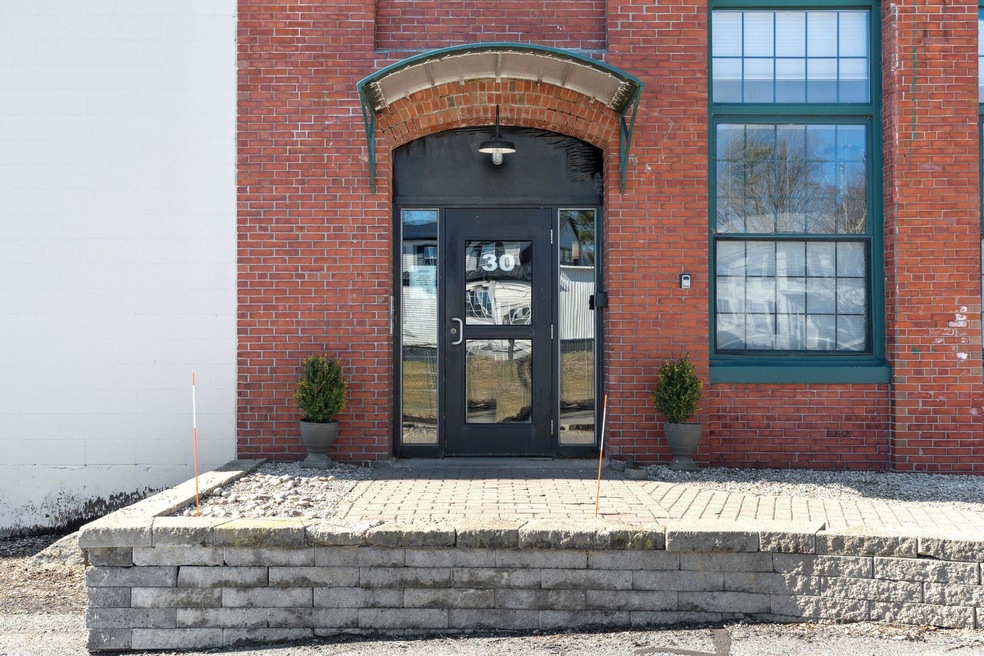 30 Lincoln St unit 119, Westbrook, ME 04092 - photo 1