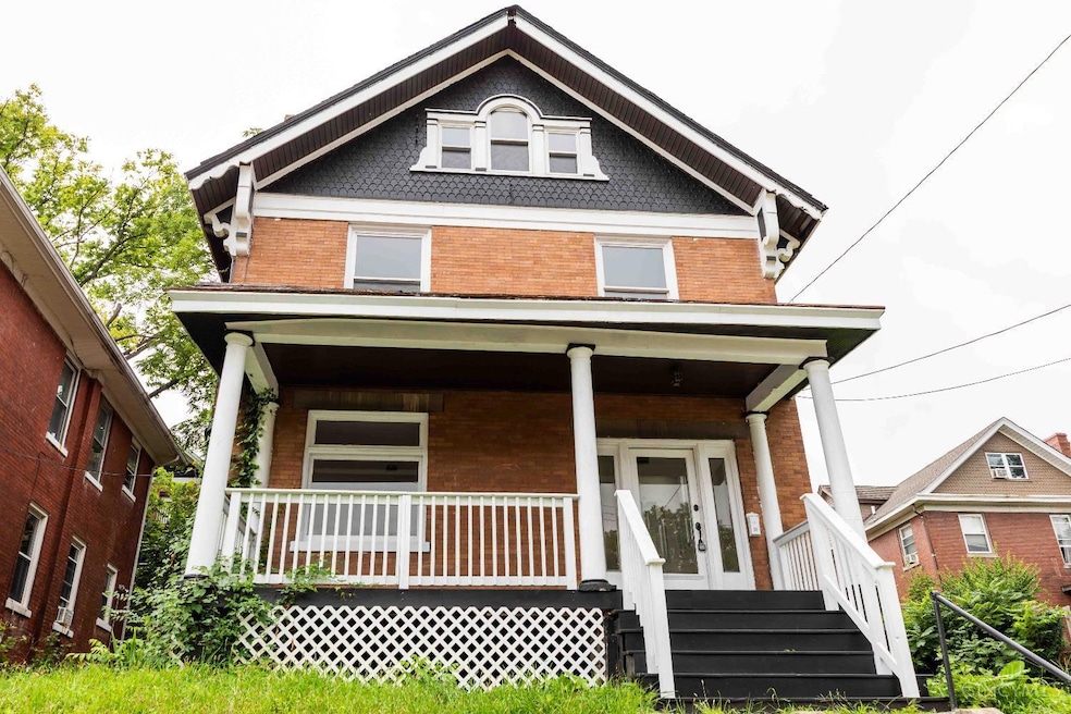 1537 Dixmont Ave, Cincinnati, OH 45207 - photo 1