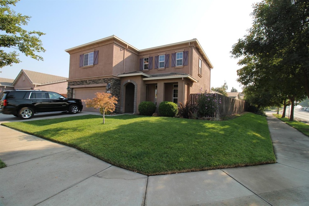 585 Dales Pony Dr, Oakdale, CA 95361 - photo 1