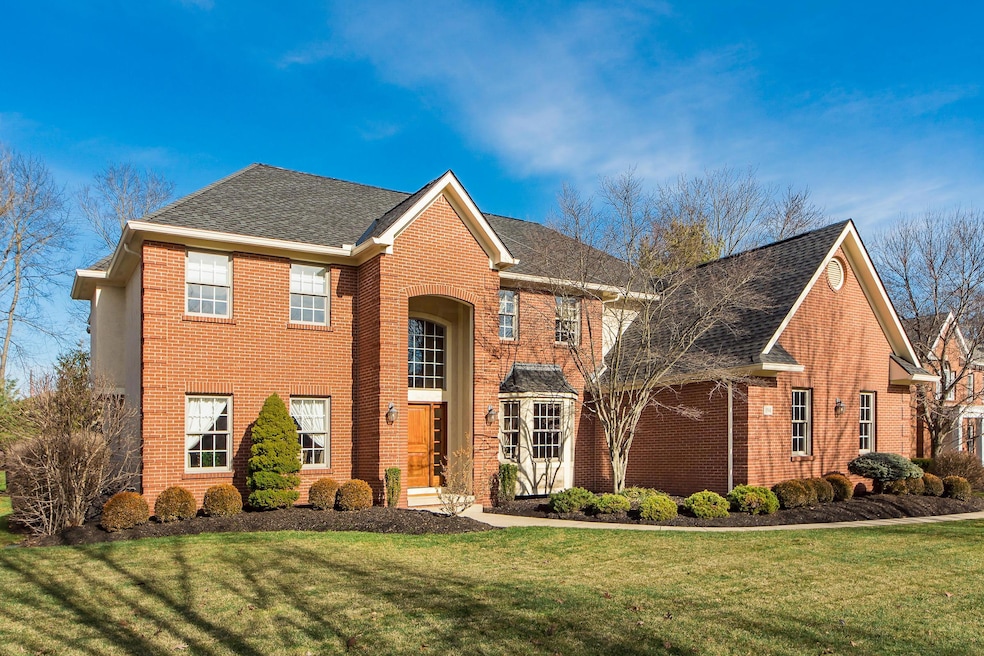 194 Springbrook Dr, Columbus, OH 43230 - photo 1