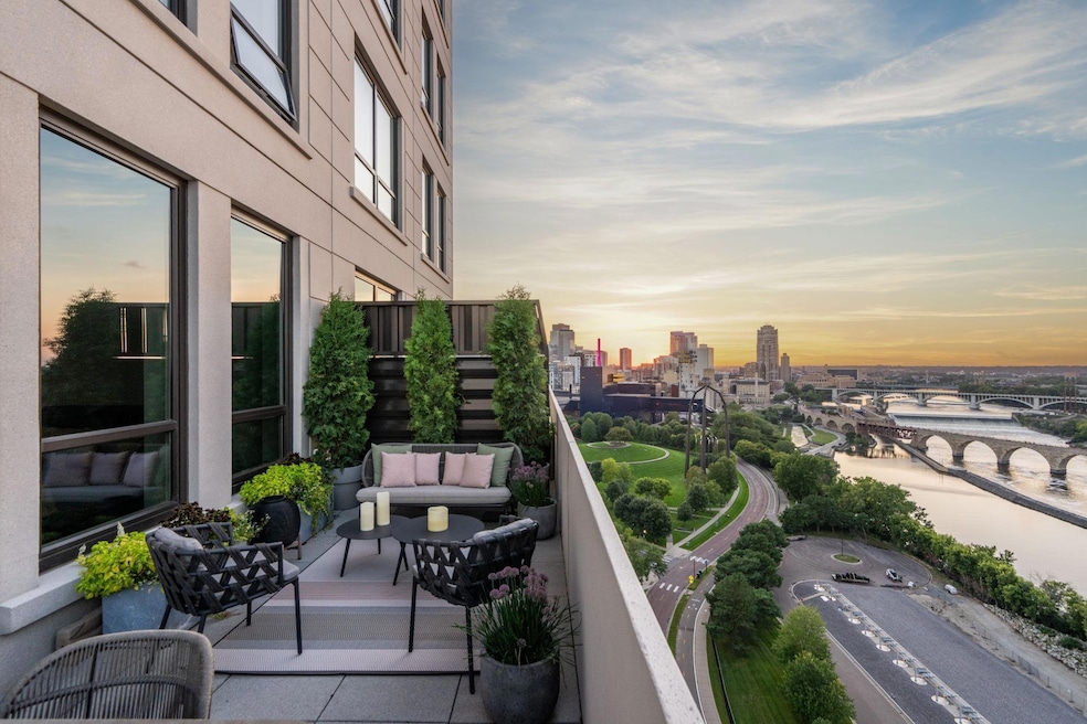 Eleven unit 16C, Minneapolis, MN 55415 - photo 1