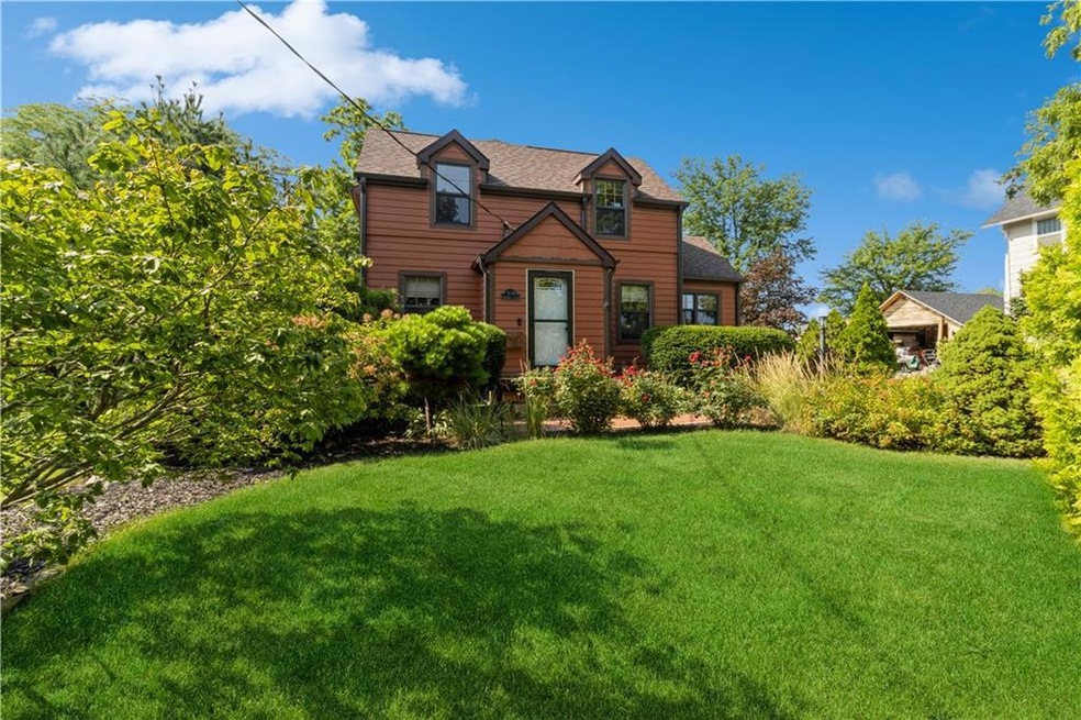 3936 Urbandale Ave, Des Moines, IA 50310 - photo 1