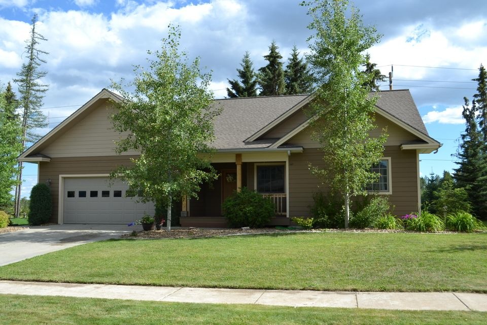 Front/Landscaping