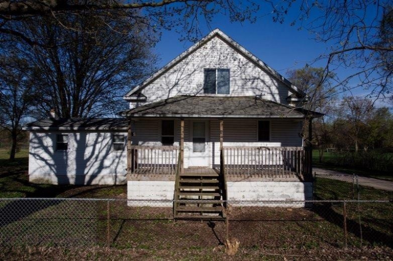 9594 Byron Center Ave SW, Byron Center, MI 49315 - photo 1