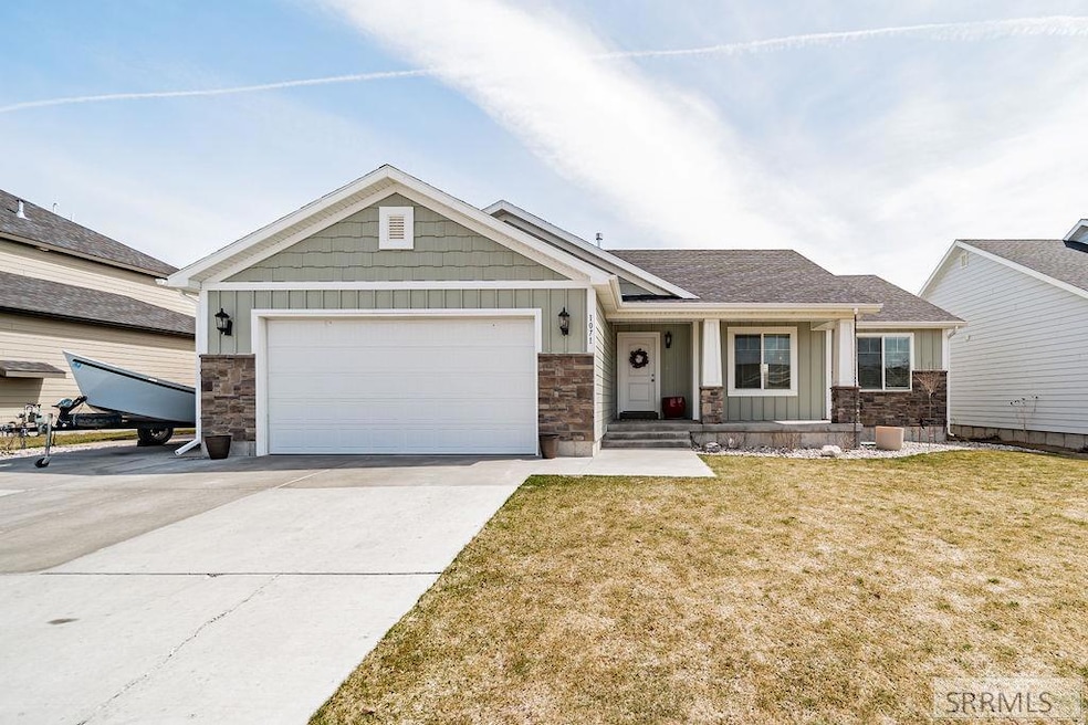 Sold • Co-Listing Agent