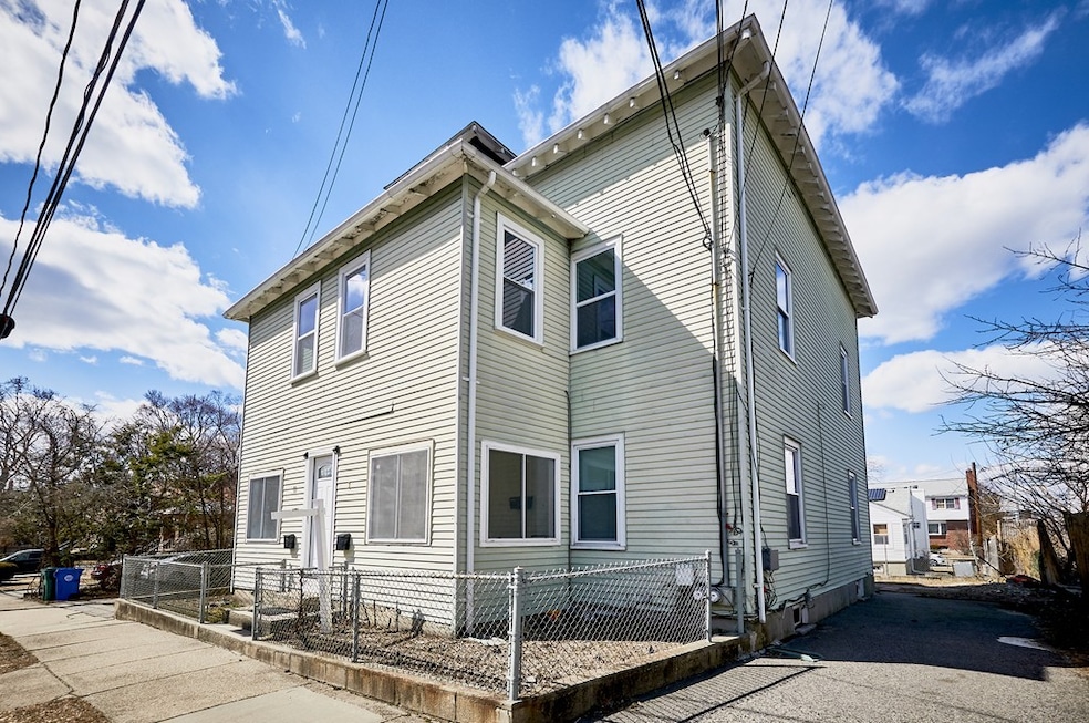 9 Ashmont Ave unit 9, Newton, MA 02458 - photo 1