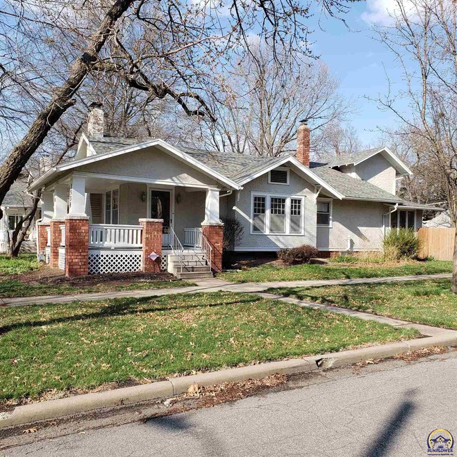 1534 SW Plass Ave, Topeka, KS 66604 - photo 1