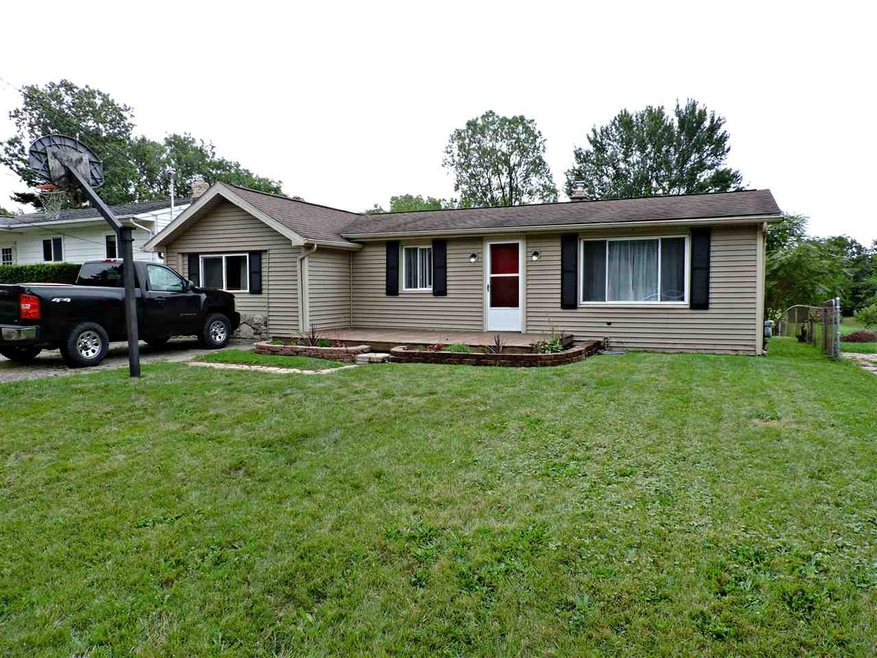 4474 Meadowbrook Dr, Flint, MI 48506 - photo 1