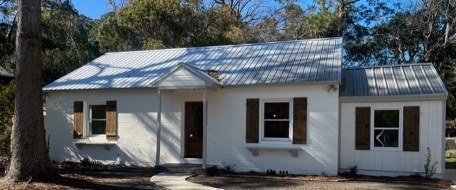 3721 Wylly Ave, Brunswick, GA 31520 - photo 1