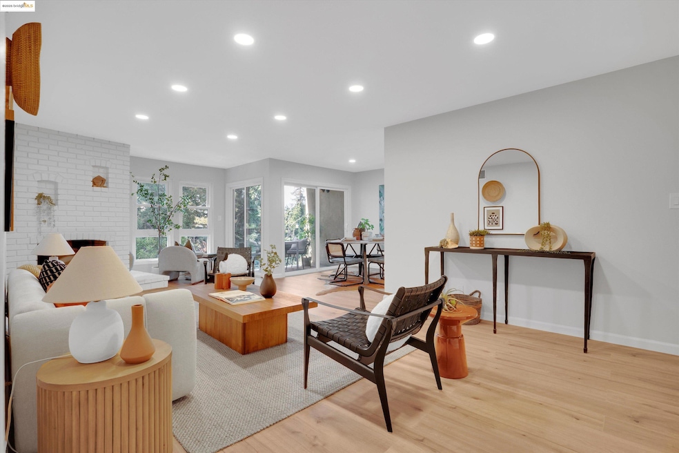 Sold $705,000 • Co-Listing Agent