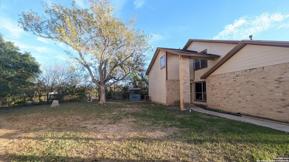 5758 Spring Moon St, San Antonio, TX 78247 - photo 1