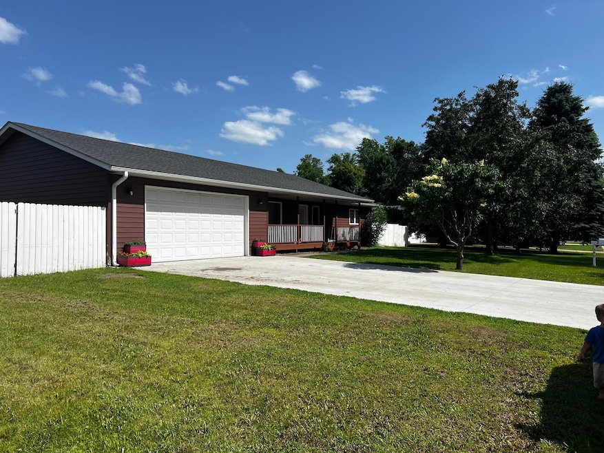 Coming Soon $250,000 • Co-Listing Agent
