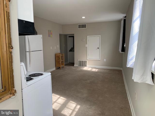 935 S Charles St unit B, Baltimore, MD 21230 - photo 1