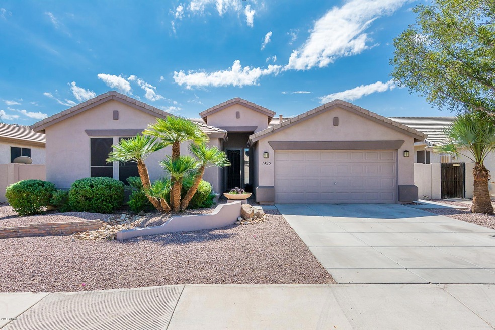 1423 E Saragosa St - MLS-1