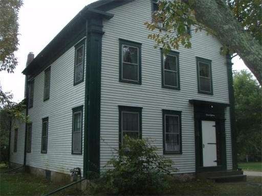 718 Russells Mills Rd, South Dartmouth, MA 02748 - photo 1