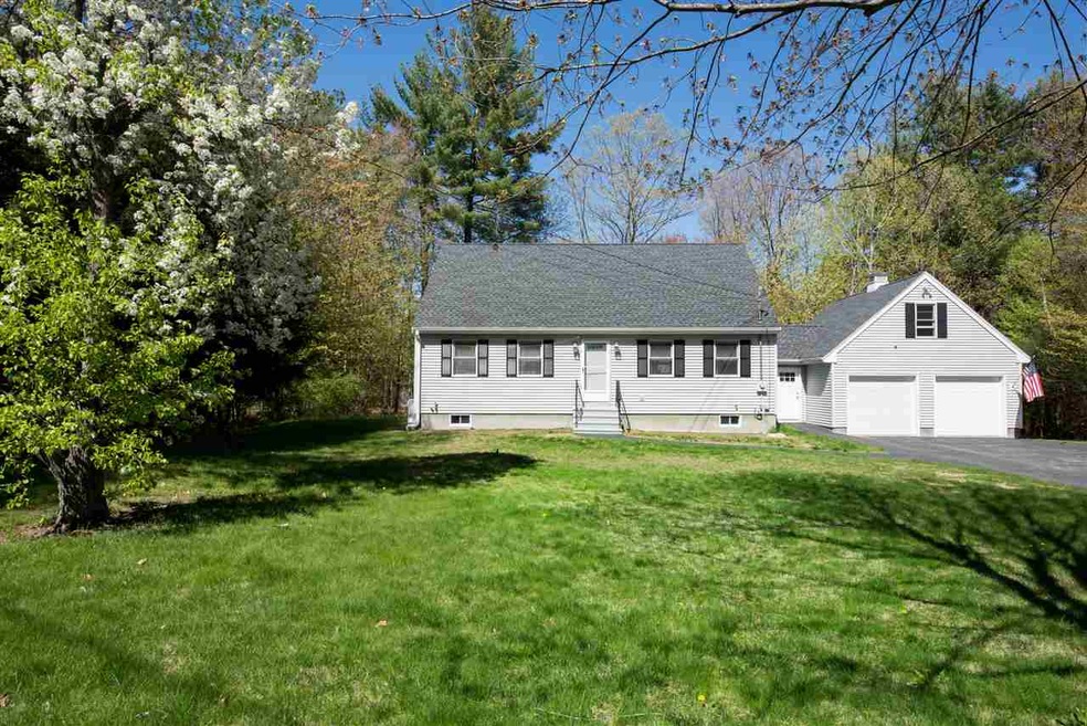 19 Capitol Cir, Rochester, NH 03867 - photo 1