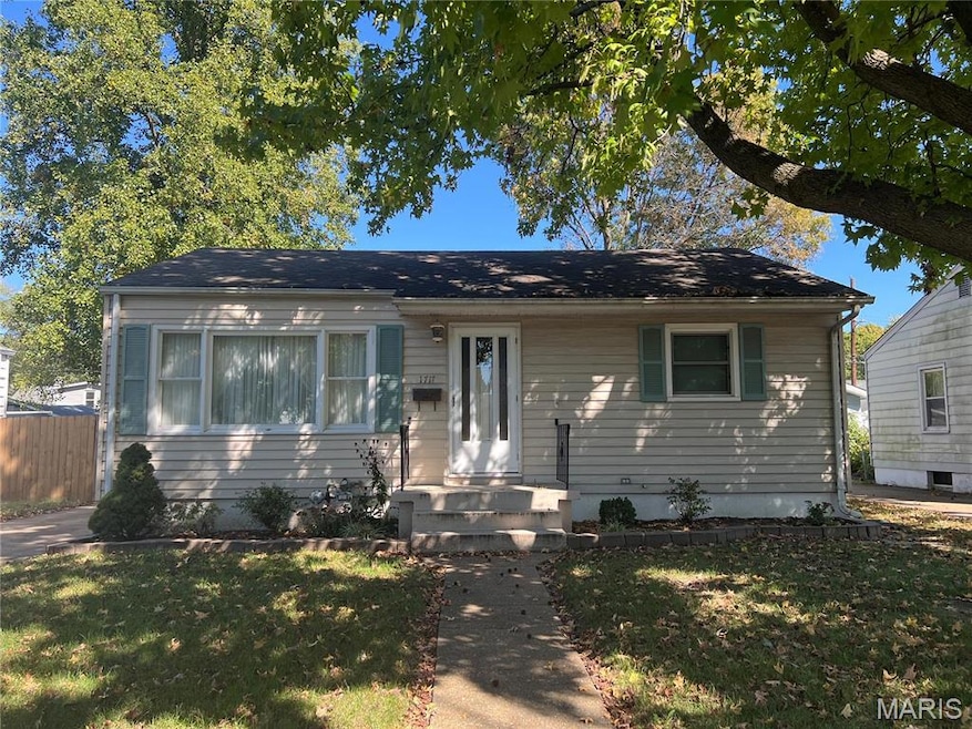 For Sale $132,500 • Co-Listing Agent