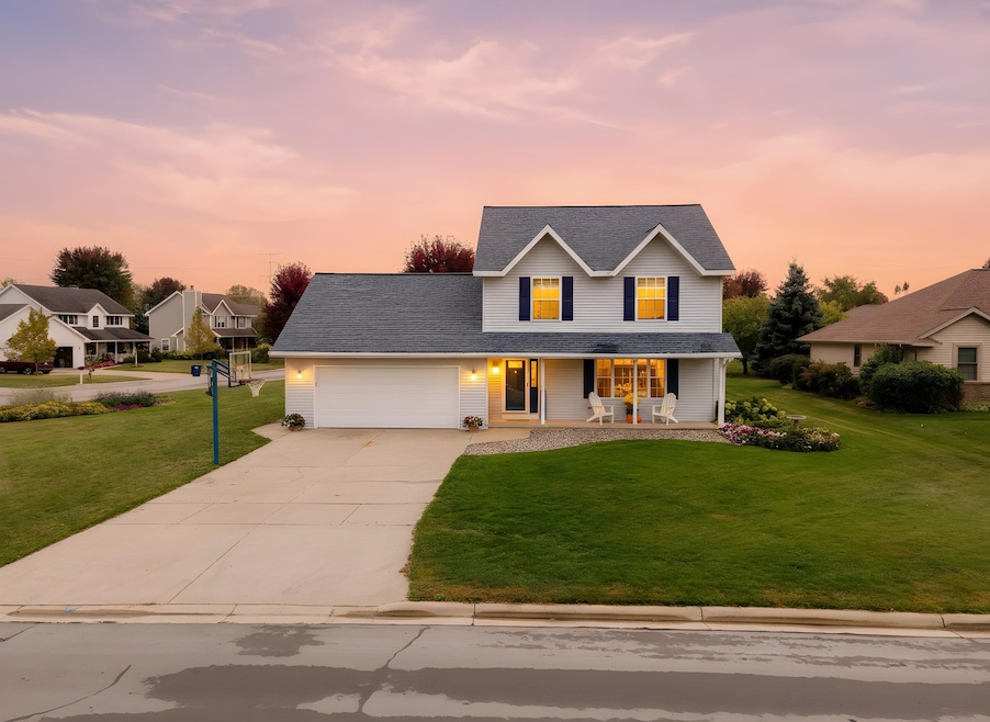 Under Contract $390,000 • Co-Listing Agent