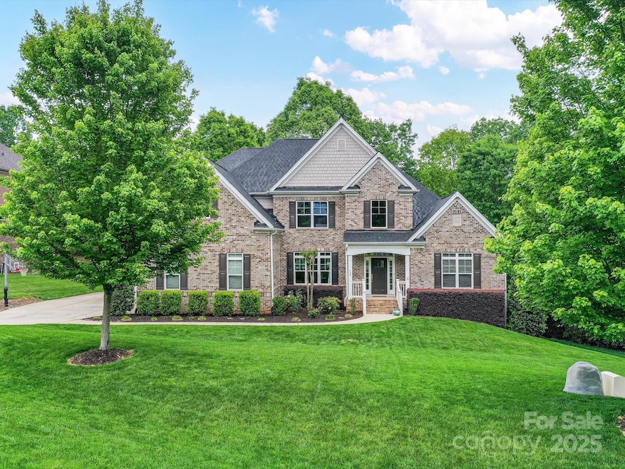 Sold $1,190,000 • Co-Listing Agent