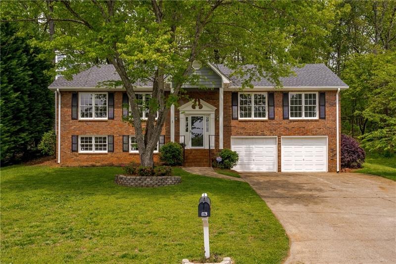 1861 Falcon Wood Dr NE, Marietta, GA 30066 - photo 1