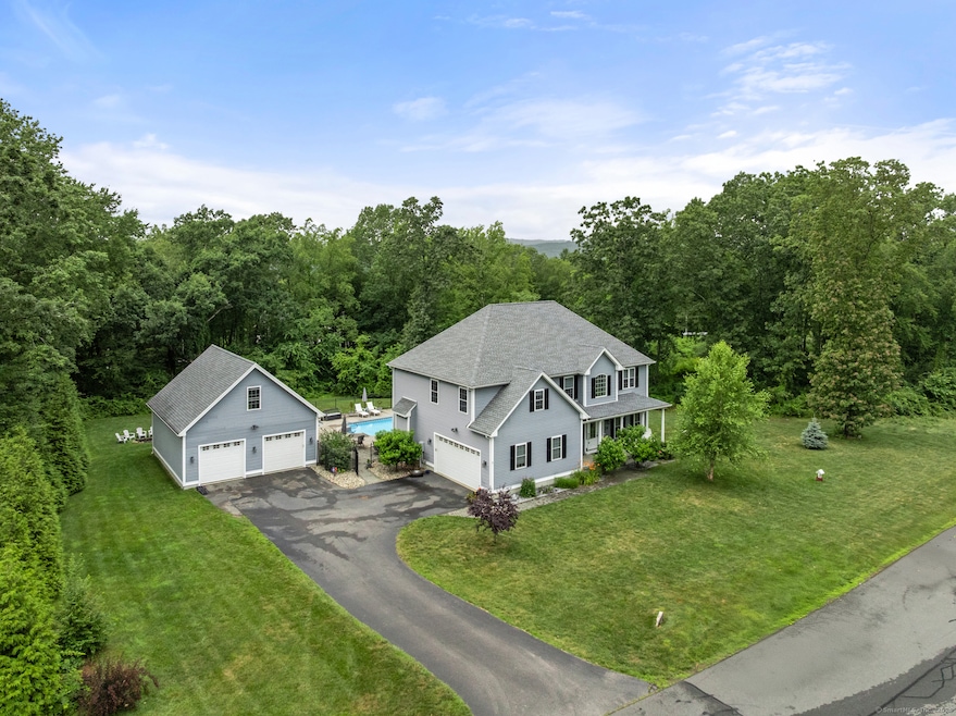 28 Salmon Run, East Hampton, CT 06424 - photo 1