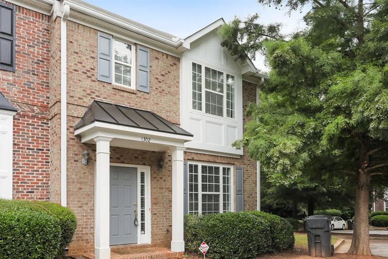 1302 Guilderoy Ct unit 5, Austell, GA 30106 - photo 1