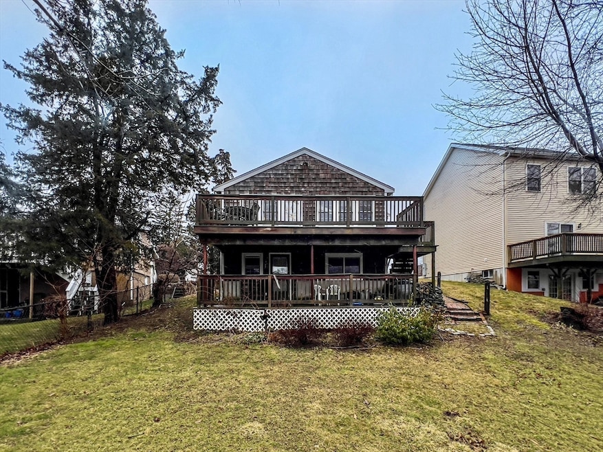 16 Planters Ln, Hingham, MA 02043 - photo 1