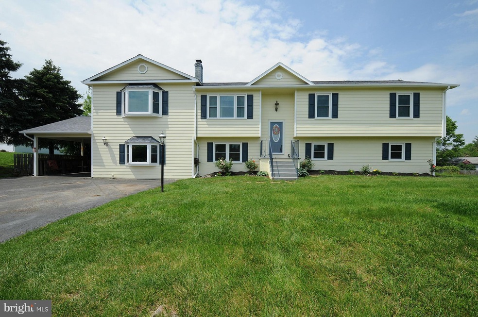 6838 Crescent Ridge Ct, Bealeton, VA 22712 - photo 1