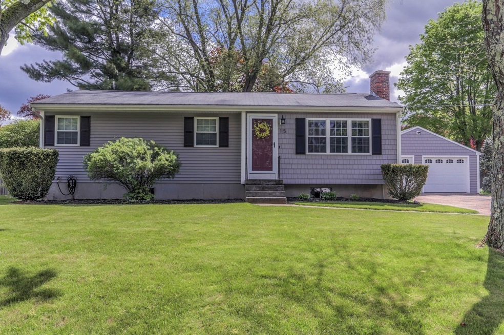 15 Hemlock Dr, Medway, MA 02053 - photo 1