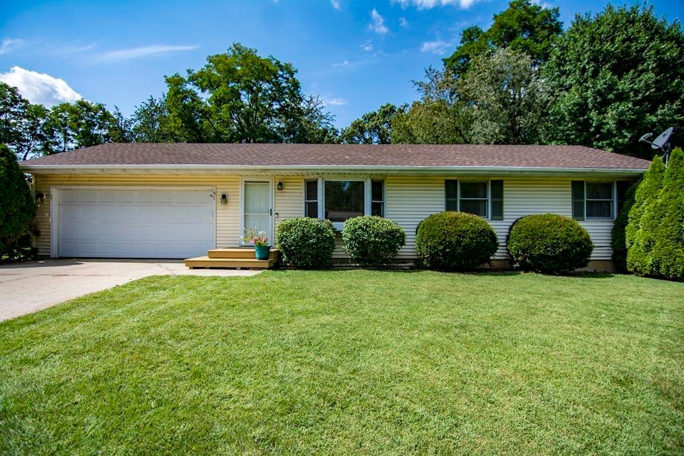 57159 Appaloosa Ct, Goshen, IN 46528 - photo 1