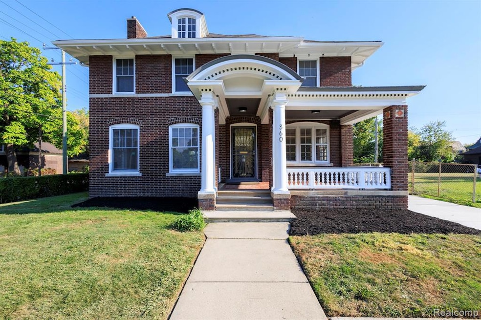 360 E Boston Blvd, Detroit, MI 48202 - photo 1