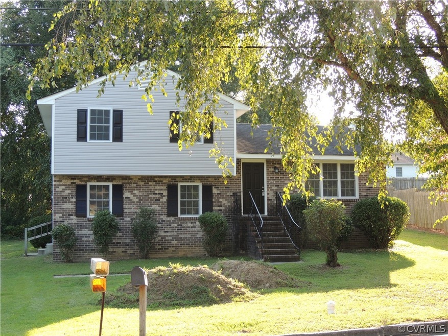 1906 Stewart Ave, Hopewell, VA 23860 - photo 1