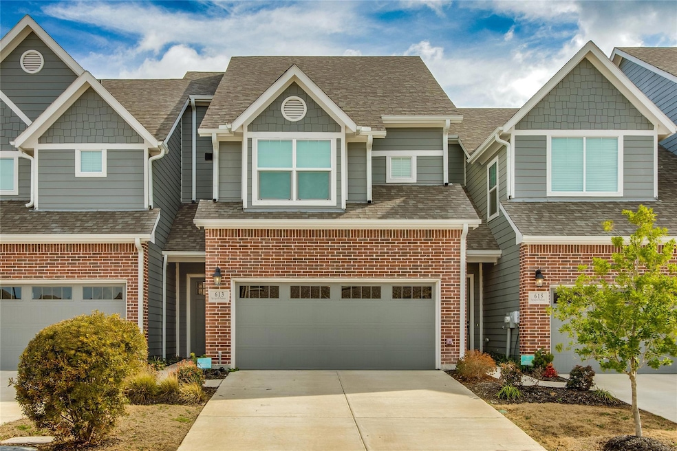 613 Springwell Pkwy, Wylie, TX 75098 - photo 1