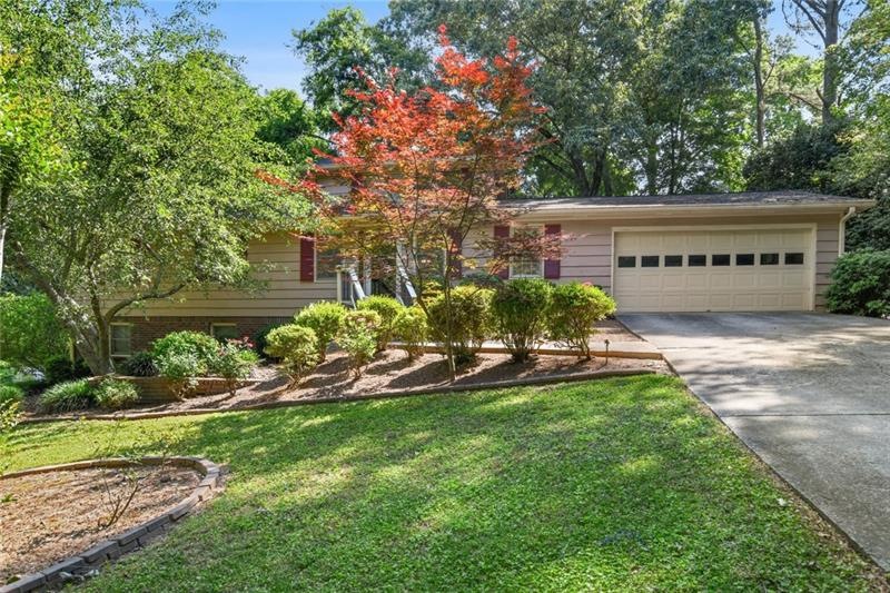 944 Hazel Ct SW, Lilburn, GA 30047 - photo 1