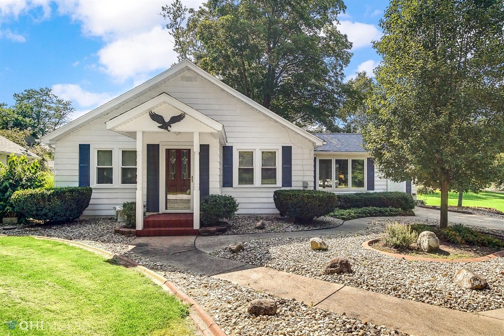 209 Boardman Dr, La Porte, IN 46350 - photo 1