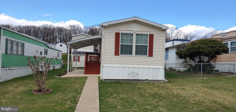 10 Judywood Ln unit 10, Essex, MD 21221 - photo 1