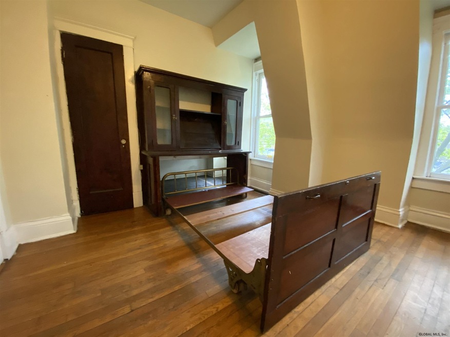 175 Jay St unit 5x, Albany, NY 12210 - photo 1