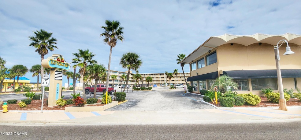 Daytona Inn Beach Resort