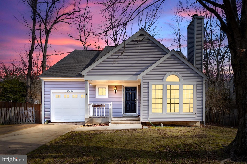 15066 Holleyside Dr, Dumfries, VA 22025 - photo 1