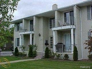 1975 Axtell Dr unit 4, Troy, MI 48084 - photo 1