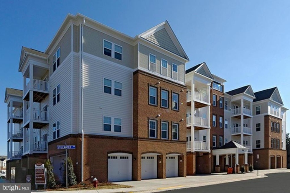 24636 Woolly Mammoth Terrace unit 207, Aldie, VA 20105 - photo 1