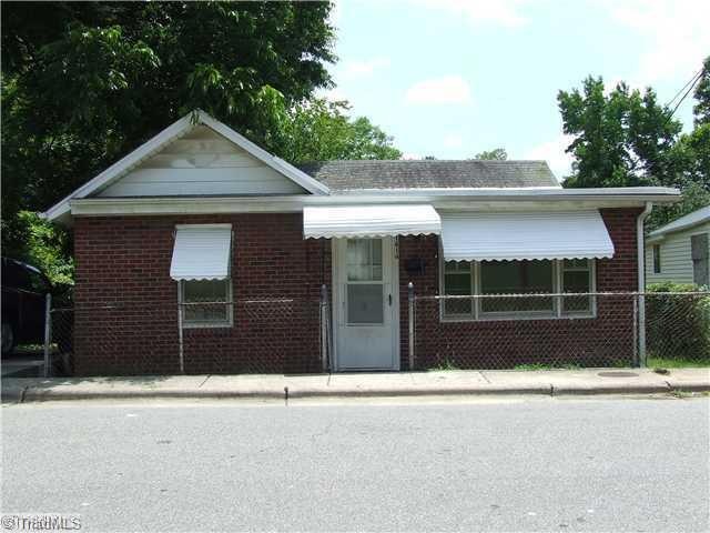 1414 Furlough Ave, High Point, NC 27260 - photo 1