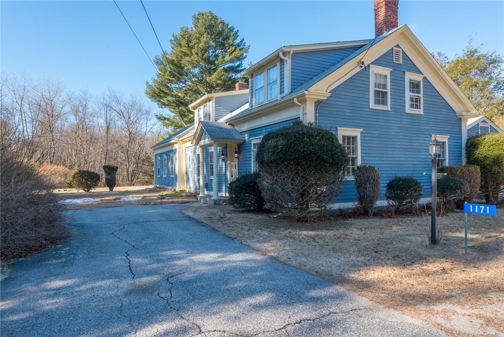 1171 Reynolds Rd, Chepachet, RI 02814 - photo 1