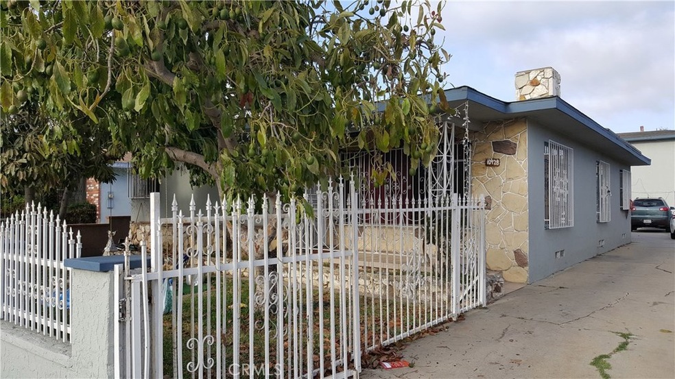 10928 Mansel Ave, Inglewood, CA 90304 - photo 1