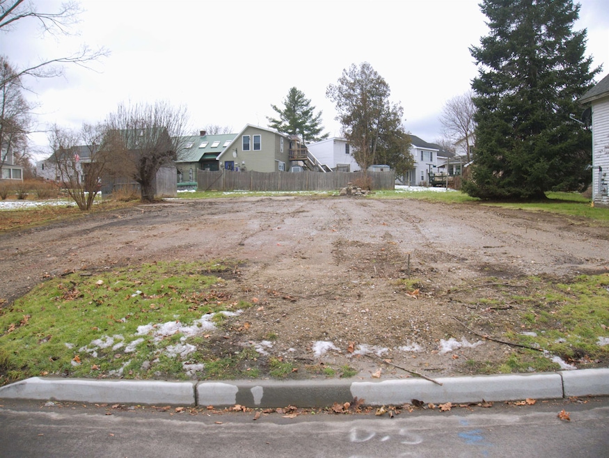 63 Cherry St, Rutland, VT 05701 - photo 1