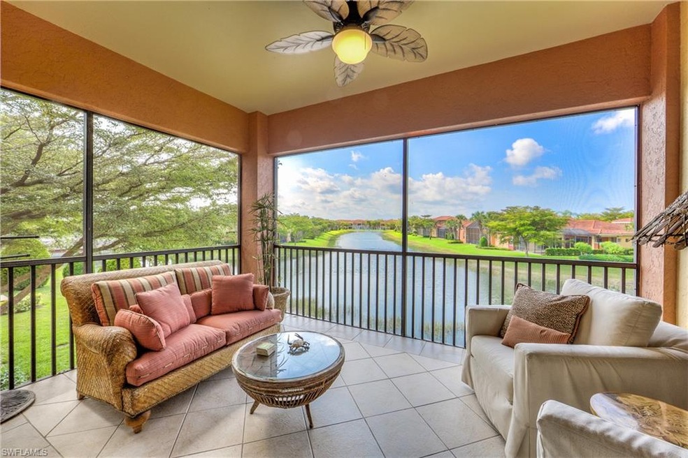 LONG SOUTHERN LAKE VIEW!