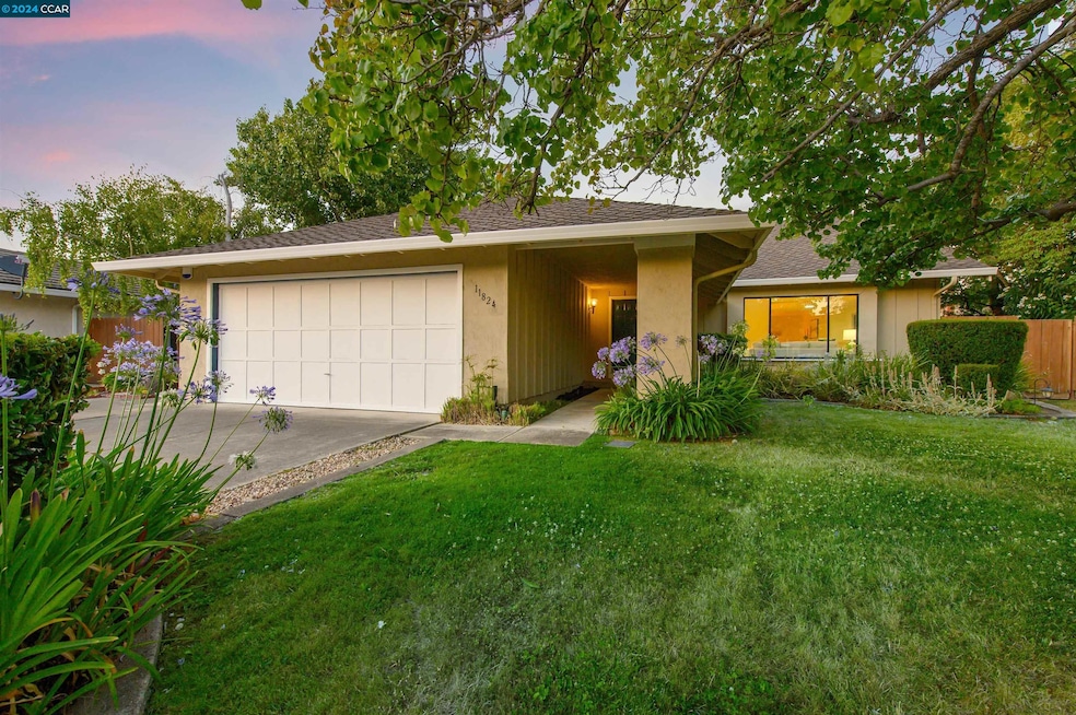 Sold $1,440,000 • Co-Listing Agent