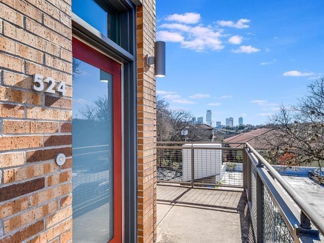 Rare Top Floor at Caswell Lofts with open-air entr